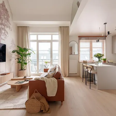 W Slupsku Winda Parking Balkon アパート *